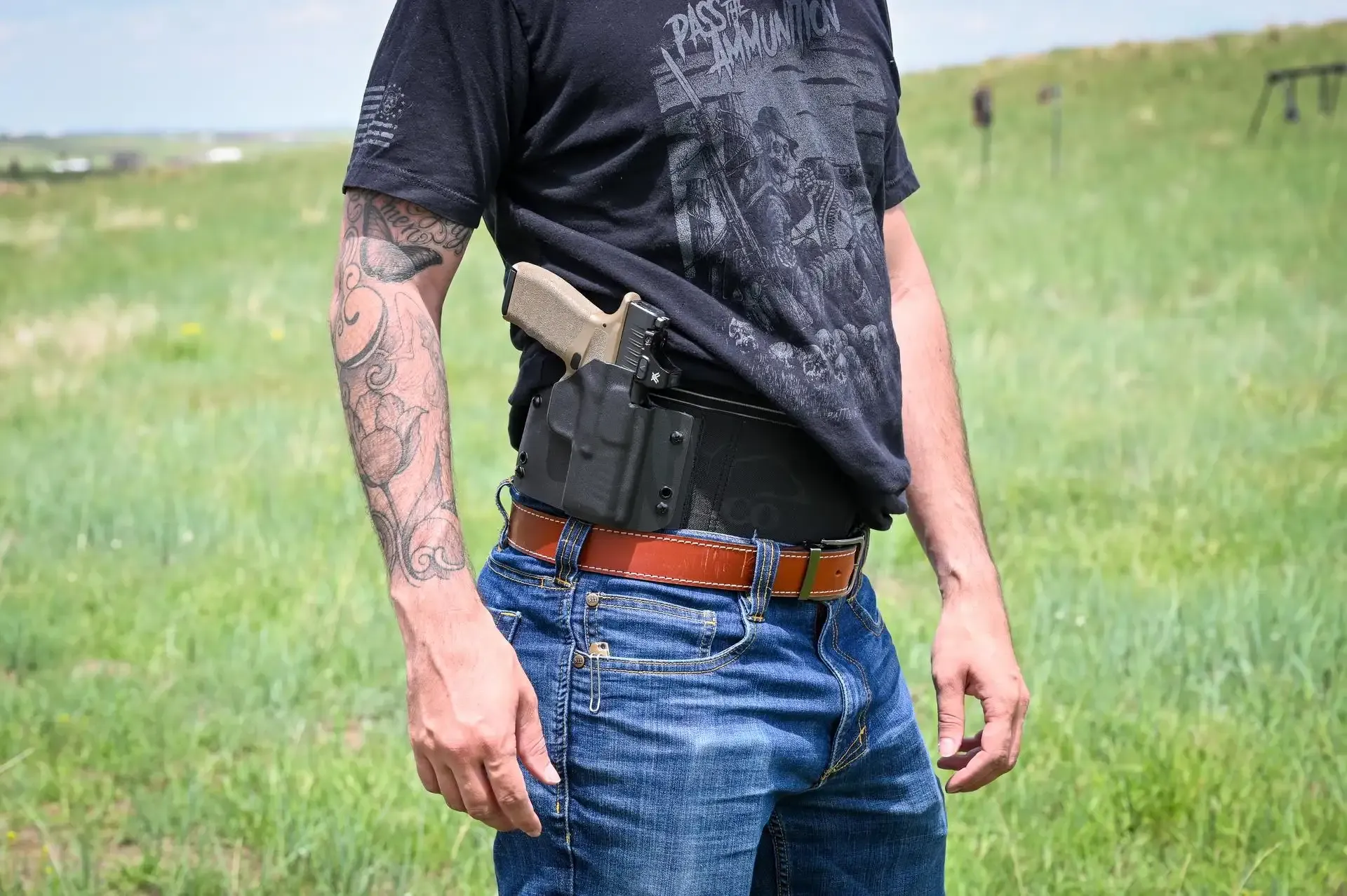 Belly band ccw for guns with optics