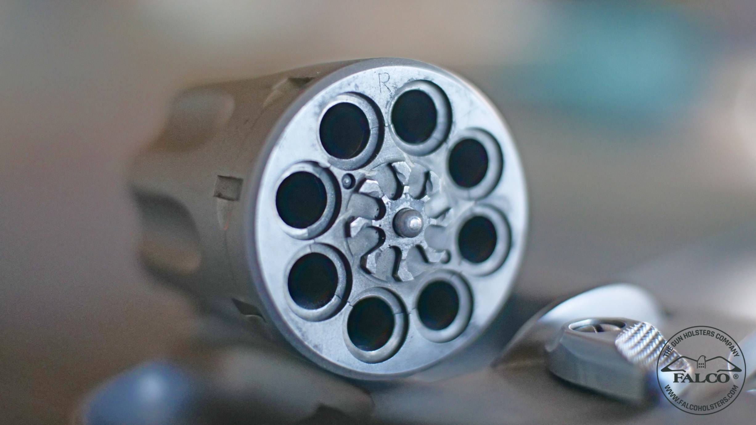 Revolver cylinder cleaning