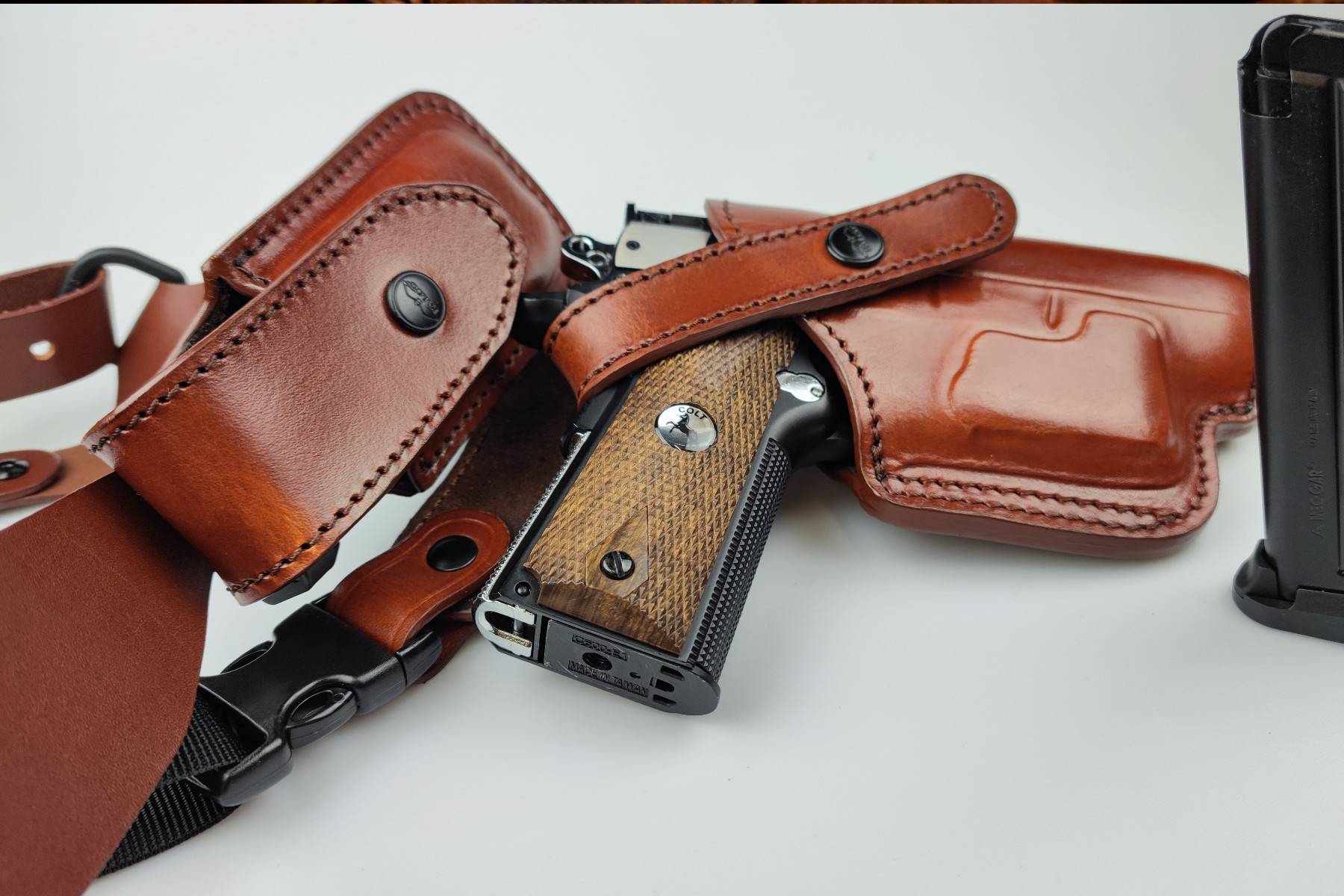 chest holster for 1911