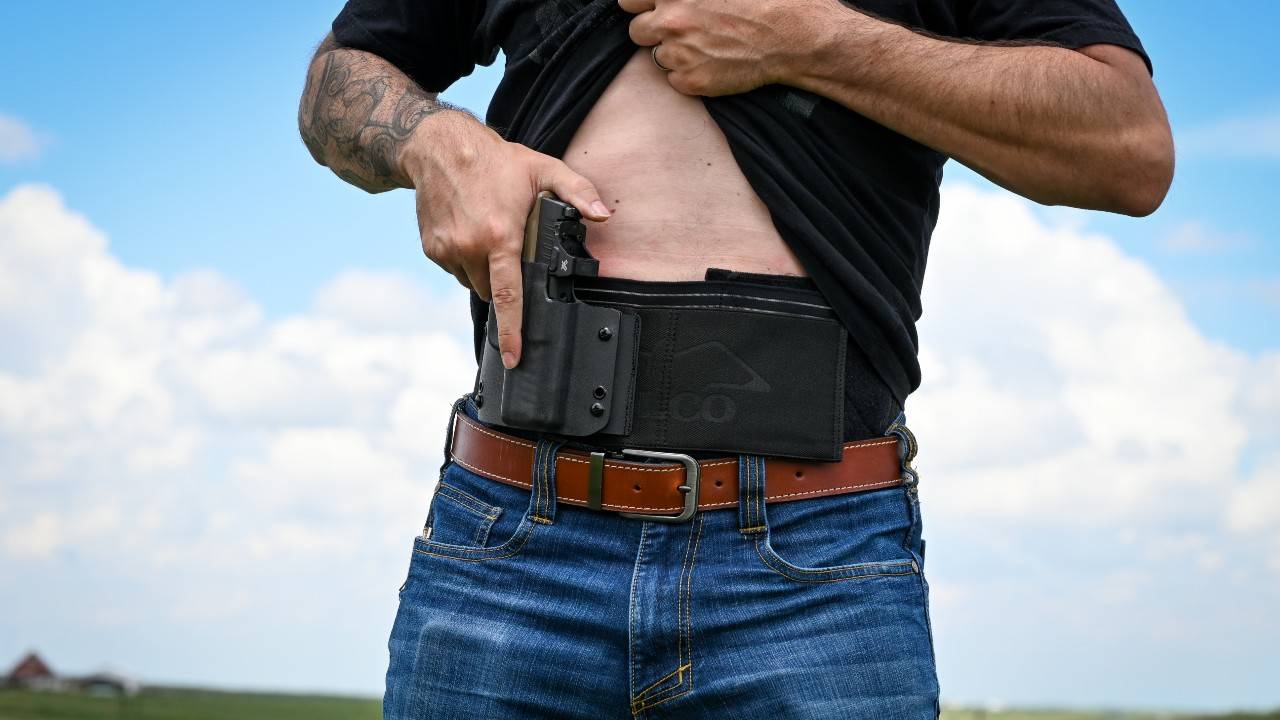 Belly Band Gun Holster 10 products Falco