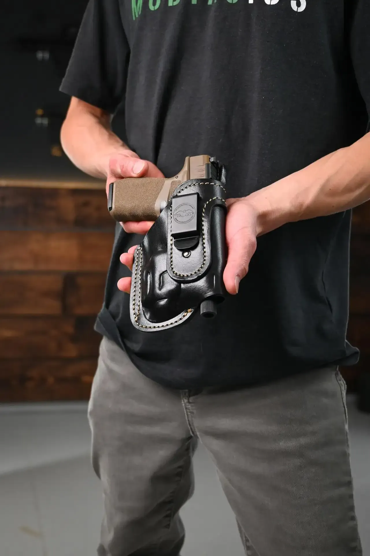 Leather appendix holster