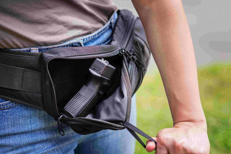 Simple CrossBody for Concealed Gun | Falco